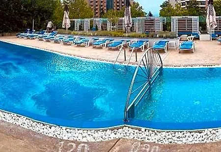 Sunset Ξενοδοχείο 4*